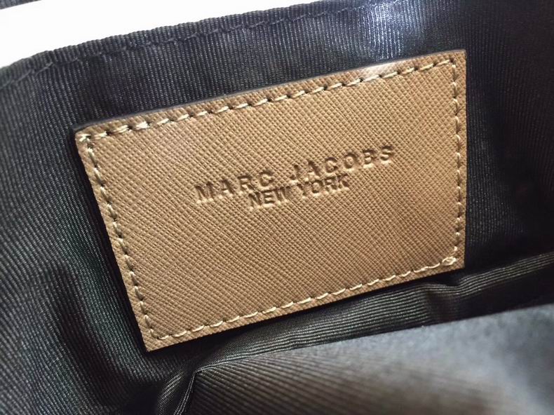 Marc Jacobs 18x10.5x6cm cd (38)